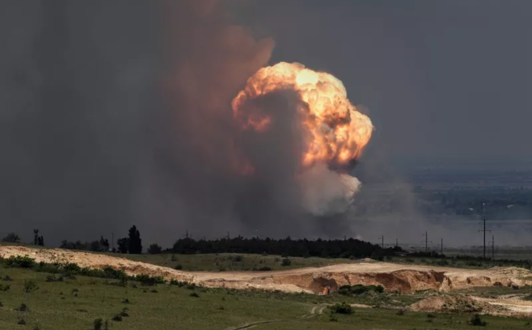 Ukrajina razorila kljuฤni ruski naftni terminal na Krimu: Haos u opskrbi gorivom!