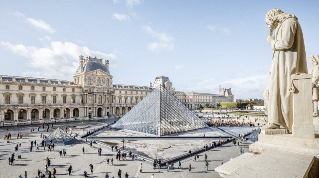 EKSKLUZIVNO: FILMSKA PLJAČKA LOUVREA! MASKIRANI LOPOVI UKRALI NAPOLEONOVE DRAGULJE!